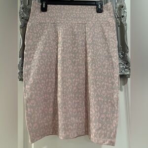 LuLaRoe Medium Elegant Cassie Pink & Silver Leopard Print Pencil Skirt